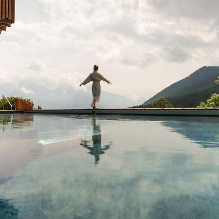 Silou Retreat Hotel Champdepraz Kültér fotó