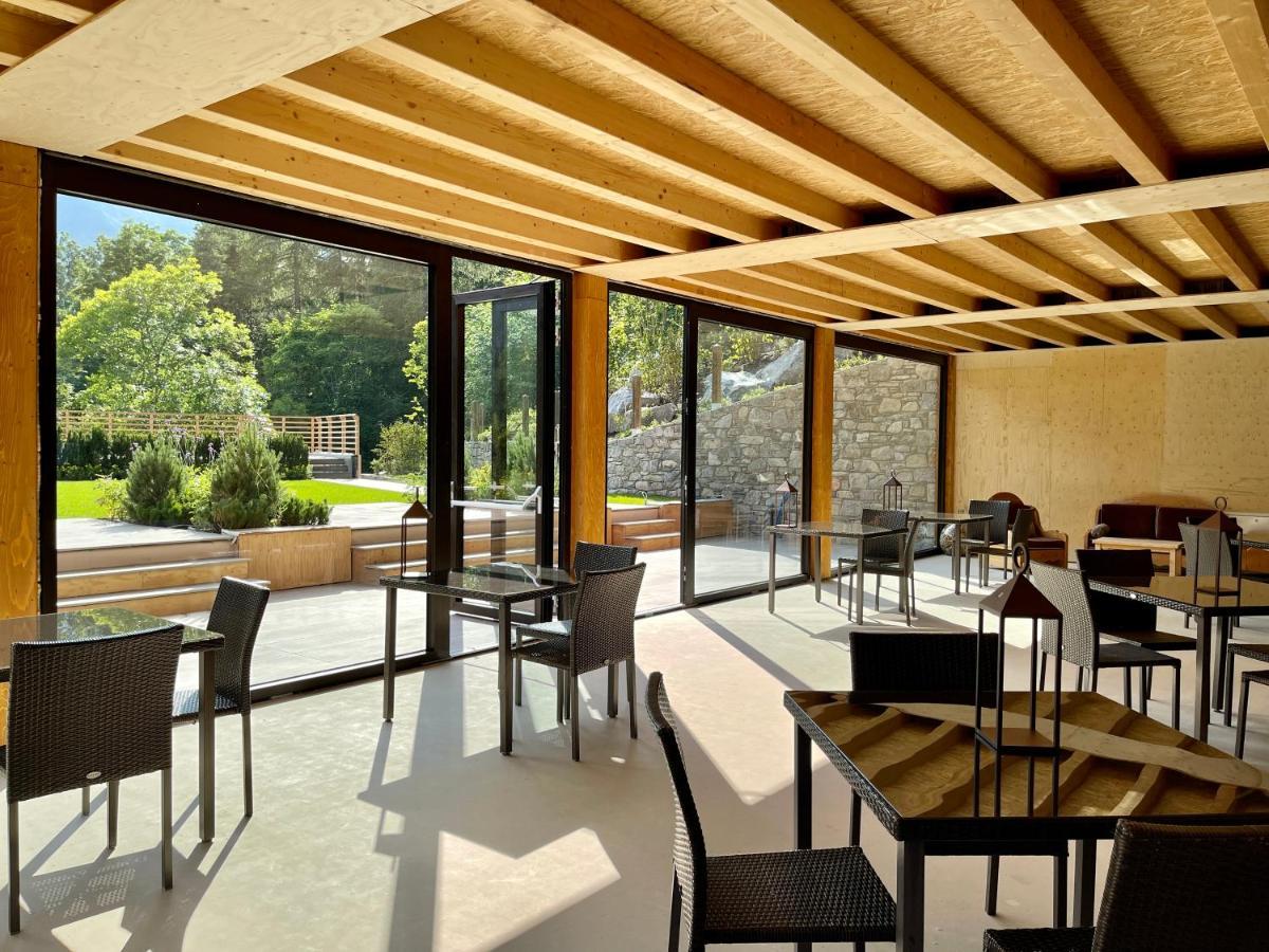 Silou Retreat Hotel Champdepraz Kültér fotó