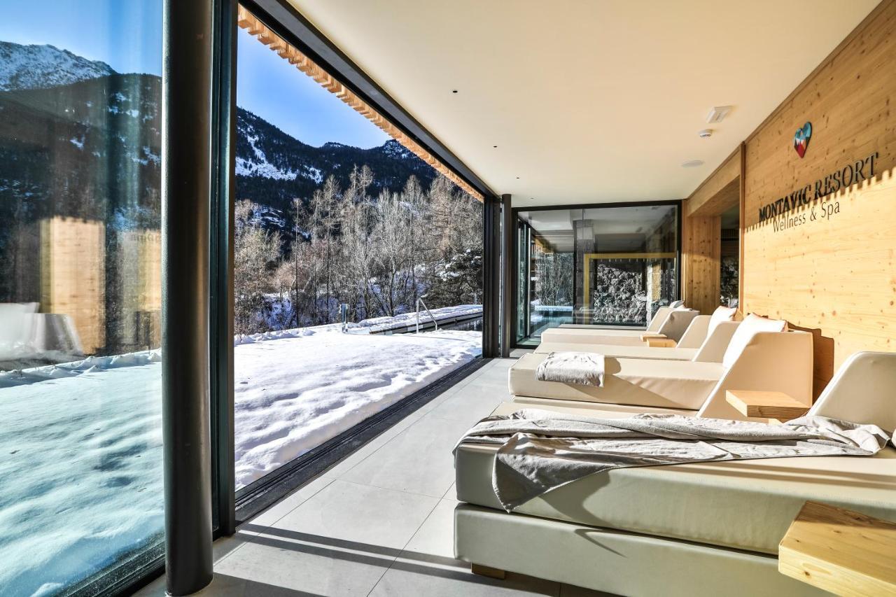 Silou Retreat Hotel Champdepraz Kültér fotó