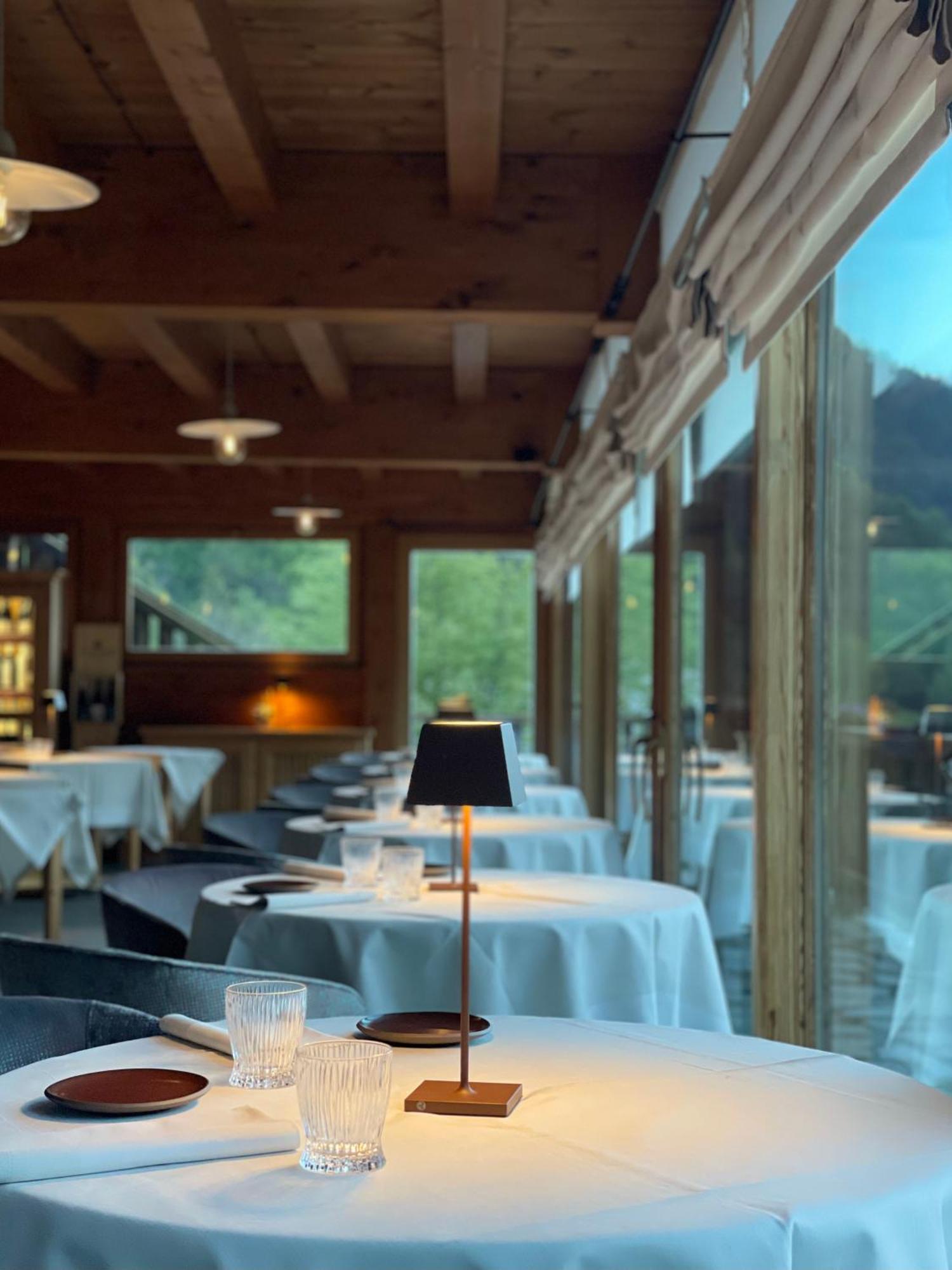 Silou Retreat Hotel Champdepraz Kültér fotó